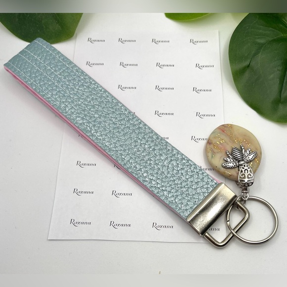 Wristlet Keychain, Wrist Lanyard Key Chain, Car Keychain and pendant - Picture 13 of 16